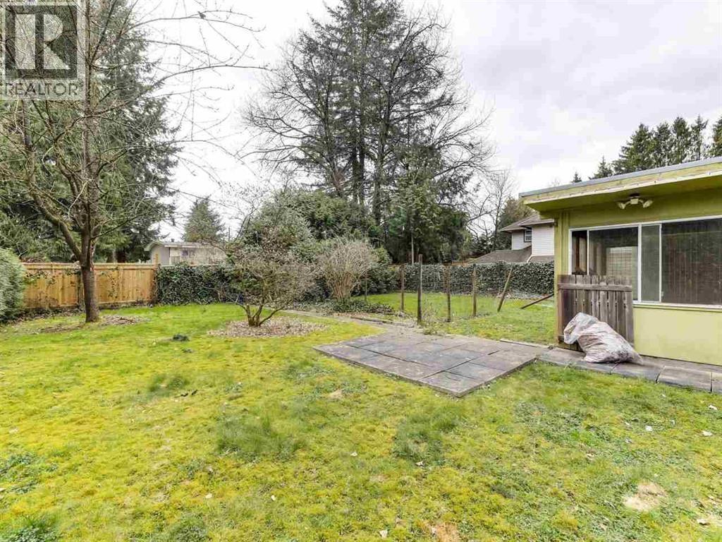 20994 LOUGHEED HIGHWAY, Maple Ridge