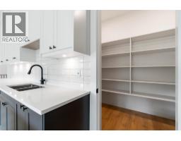 Pantry - 6800 42 Street Ne, Salmon Arm, BC V0E1K0 Photo 9