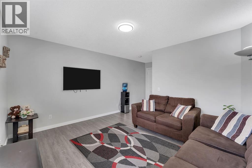 257 Saddlebrook Point NE - 10