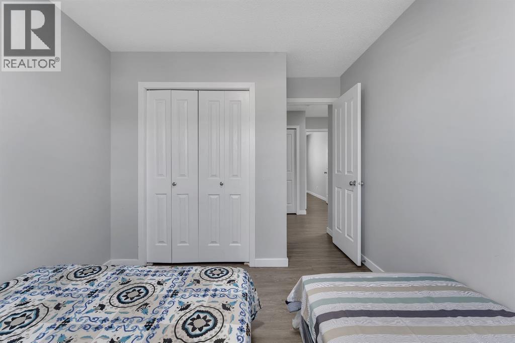 257 Saddlebrook Point NE - 14