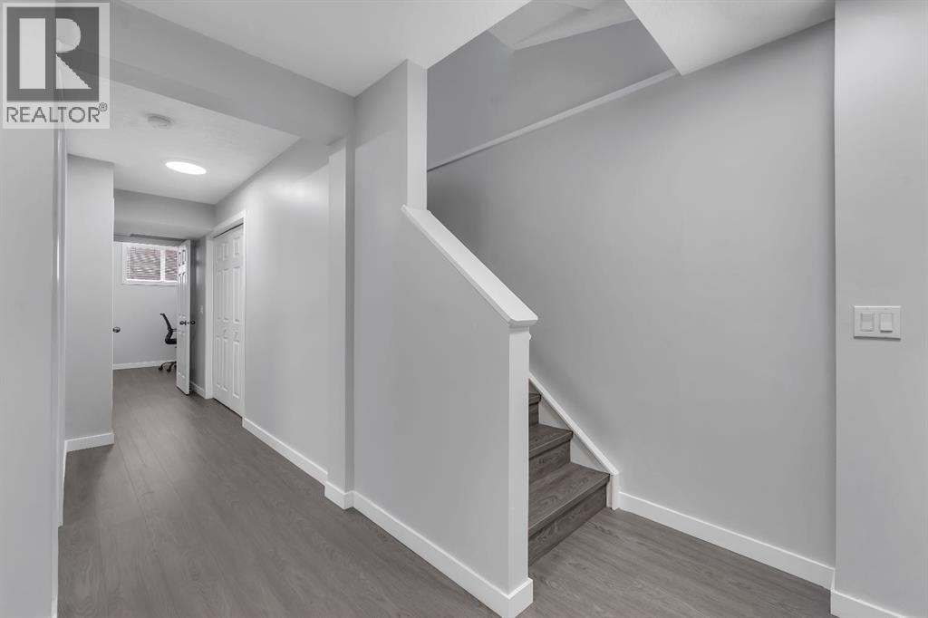 257 Saddlebrook Point NE - 19