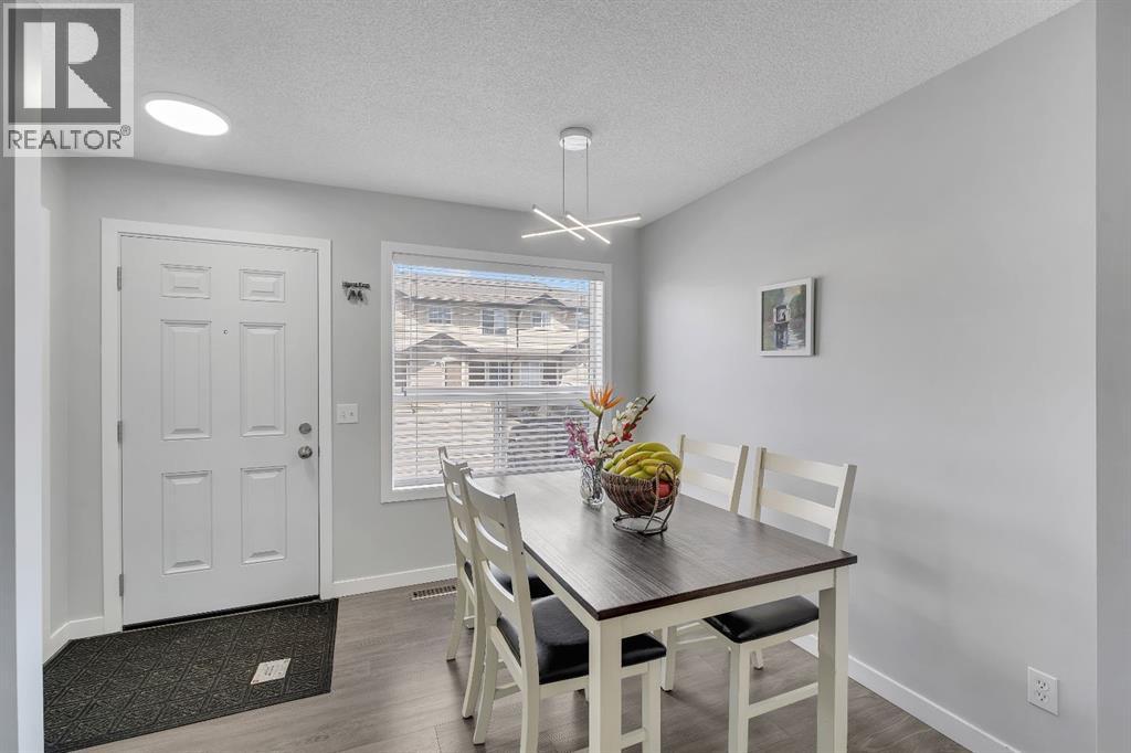 257 Saddlebrook Point NE - 4