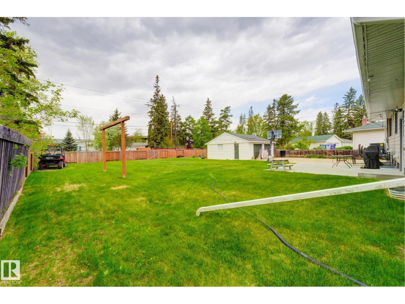7920 119 ST NW - 7