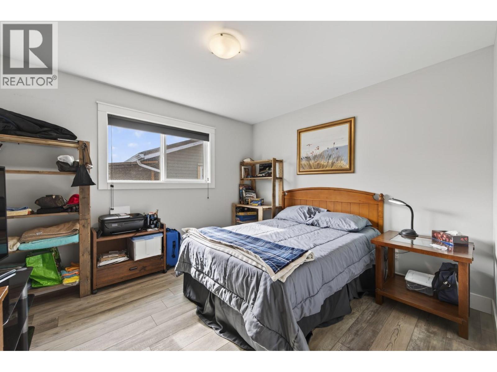 1715 QUILCHENA Avenue - 14