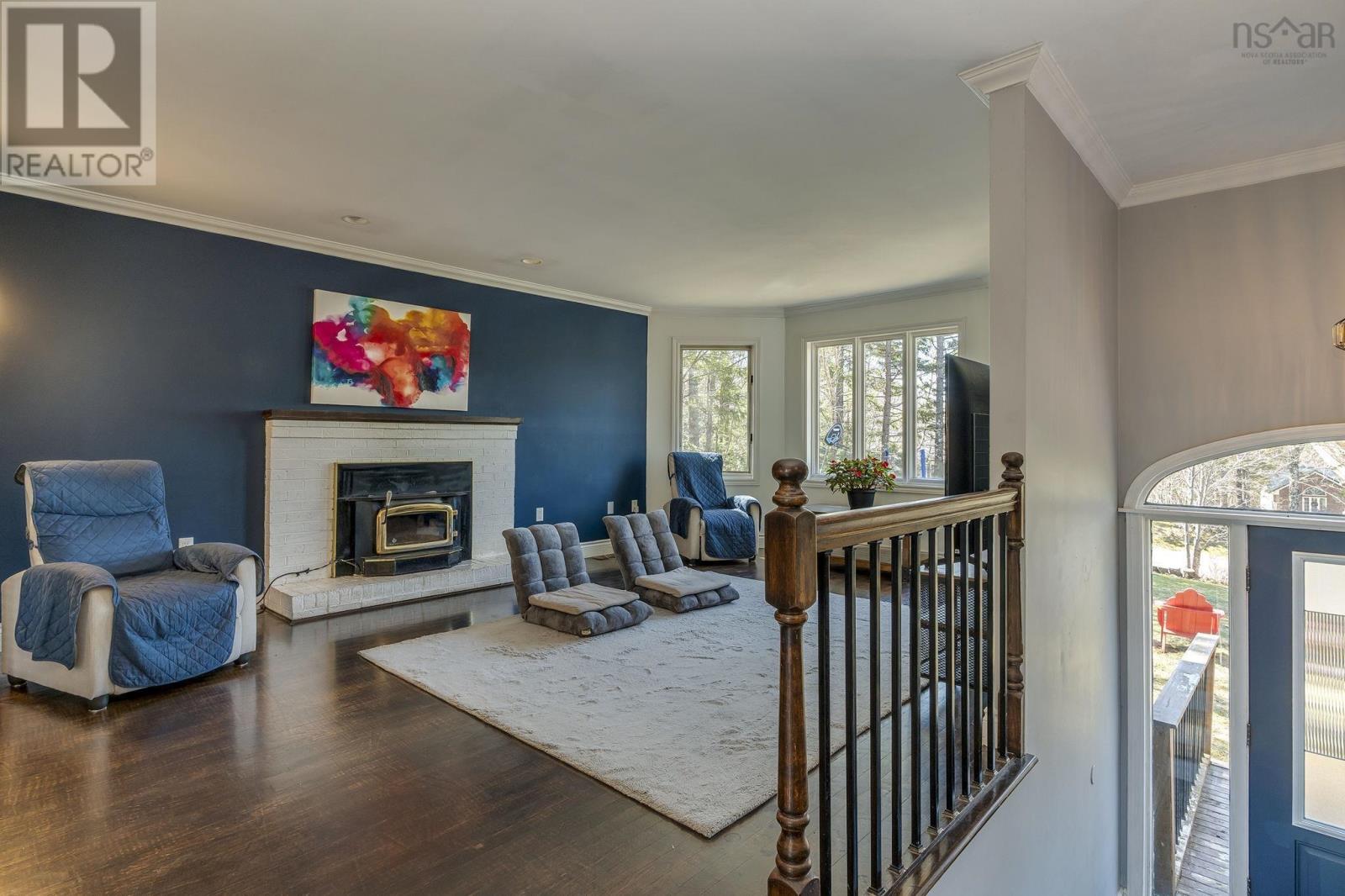 6 Evans Drive - 8