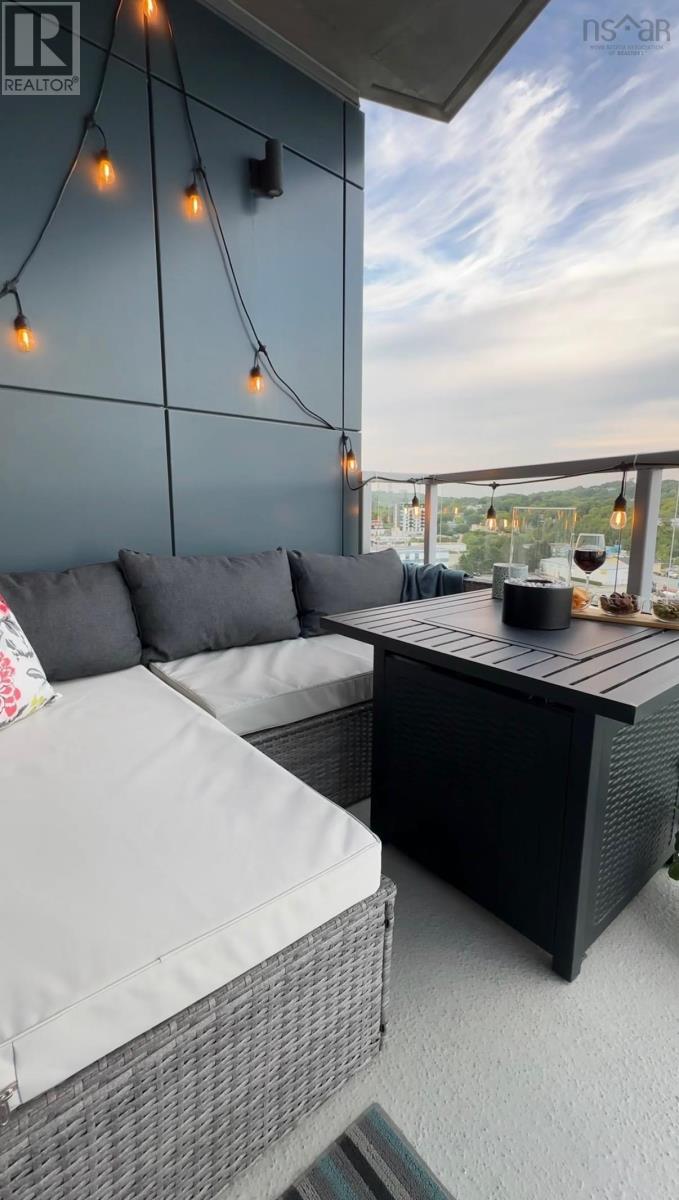 #807 67 Kings Wharf Place - 35