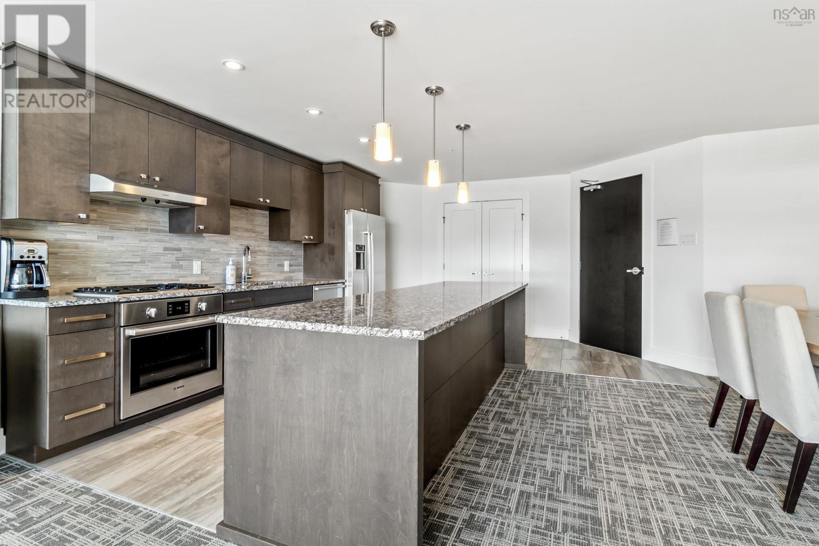#807 67 Kings Wharf Place - 43
