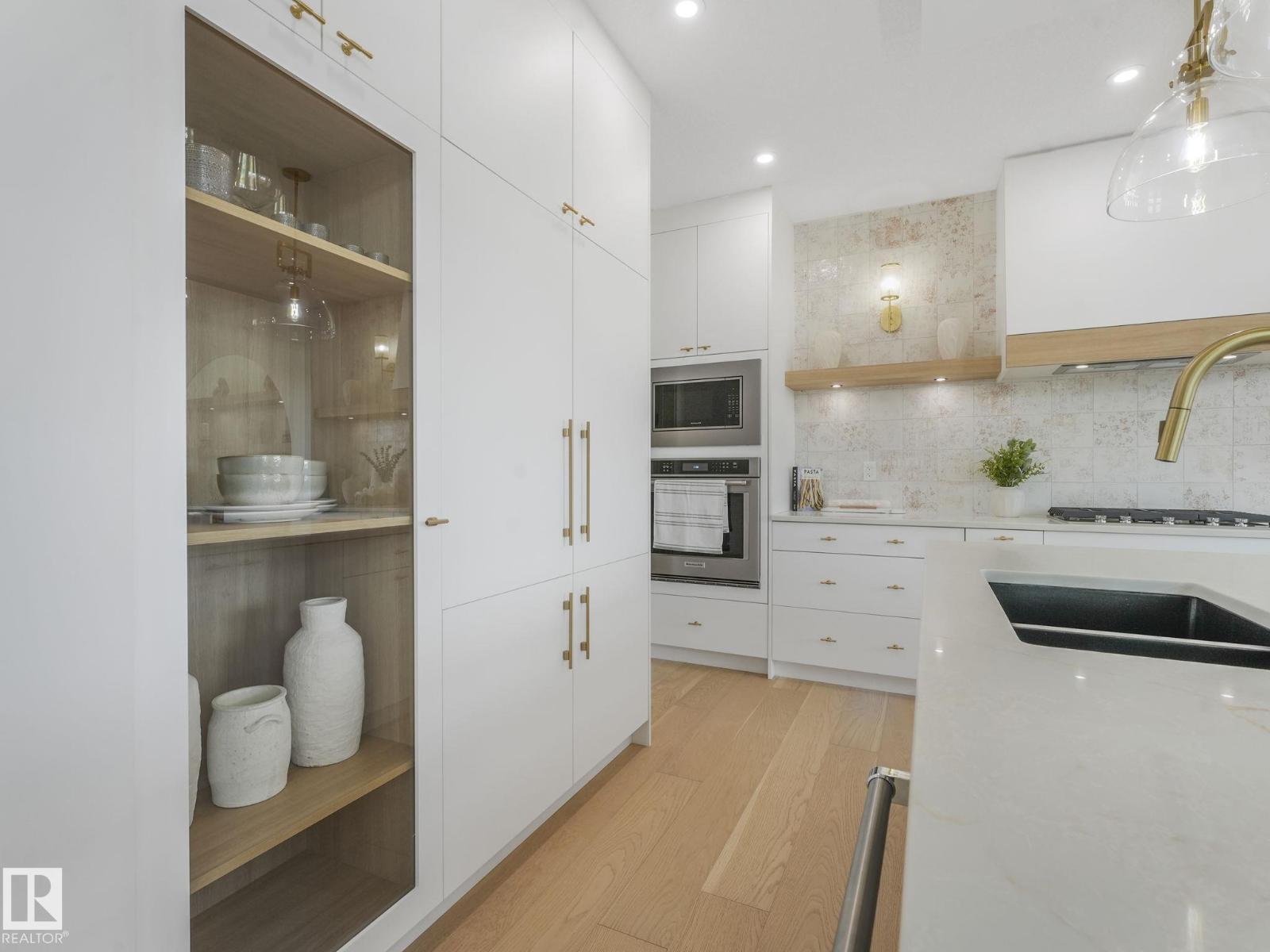 33 Birkshire Crescent - 18