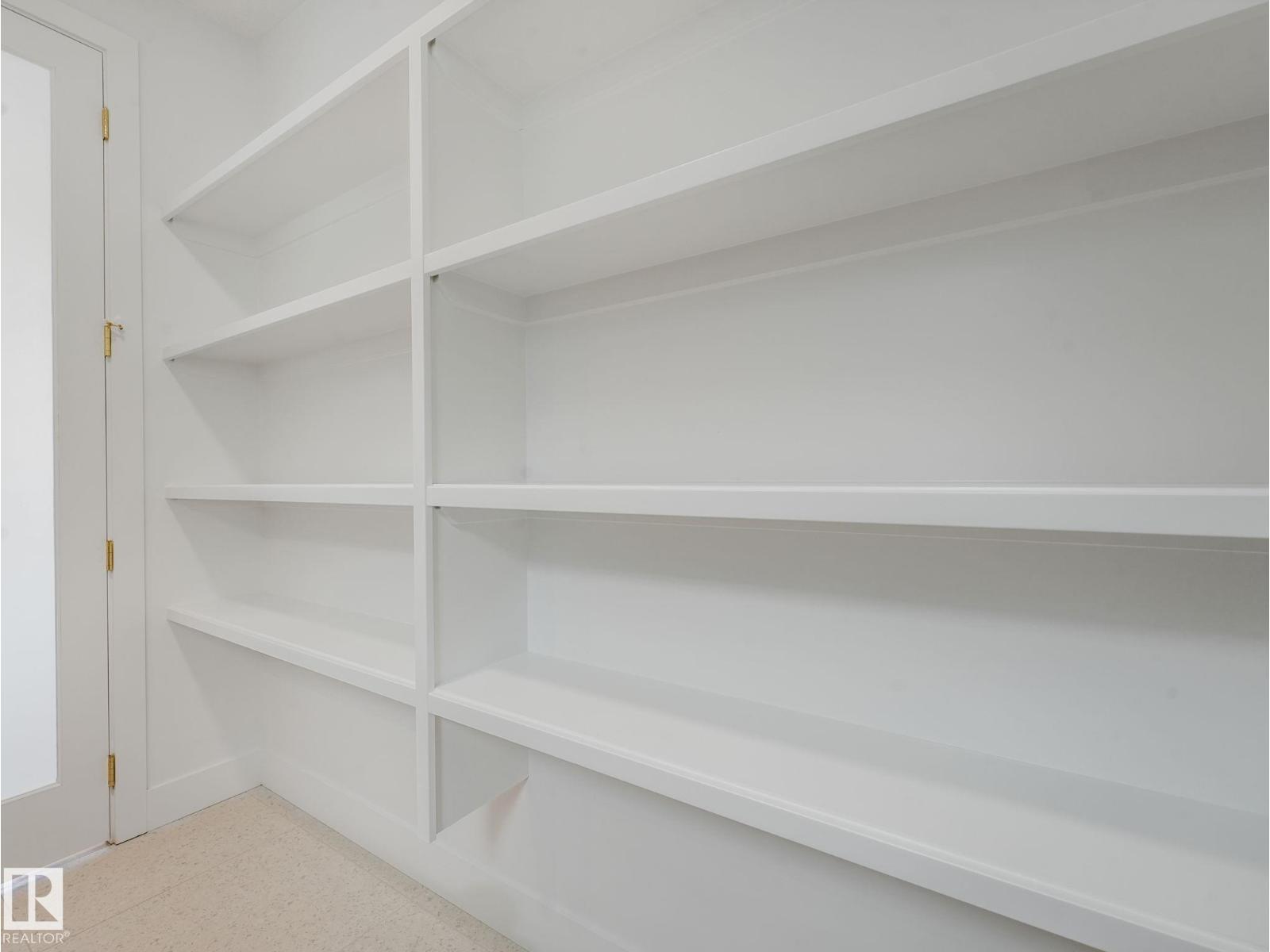 33 Birkshire Crescent - 25