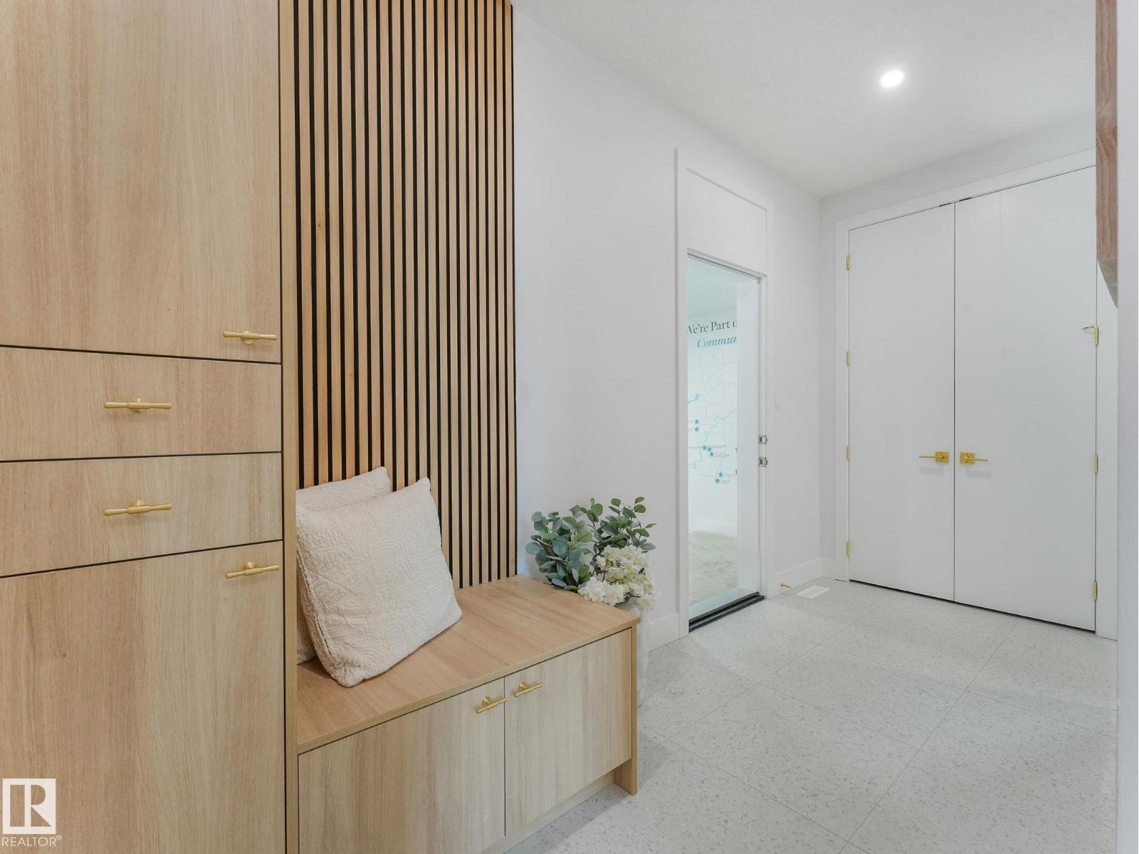 33 Birkshire Crescent - 26