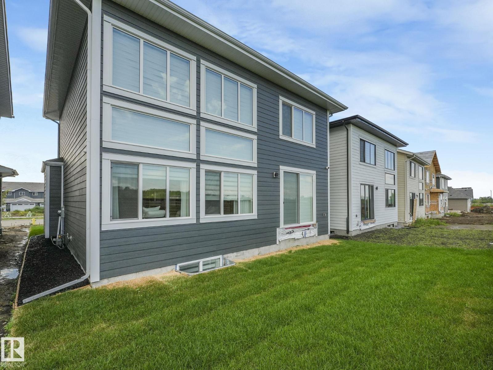 33 Birkshire Crescent - 5