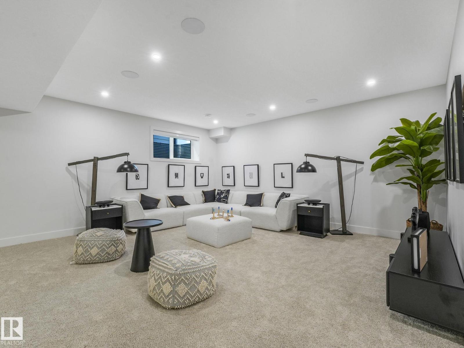 33 Birkshire Crescent - 63