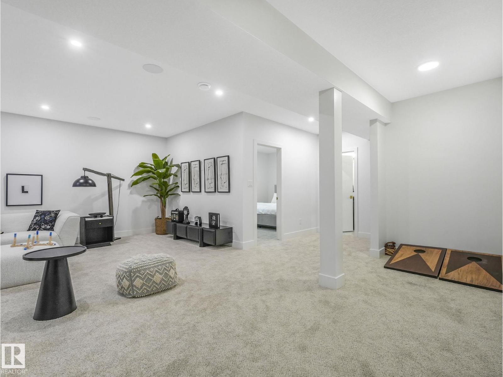 33 Birkshire Crescent - 68