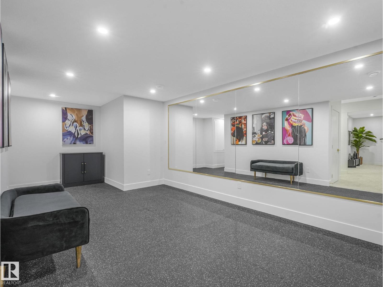 33 Birkshire Crescent - 69