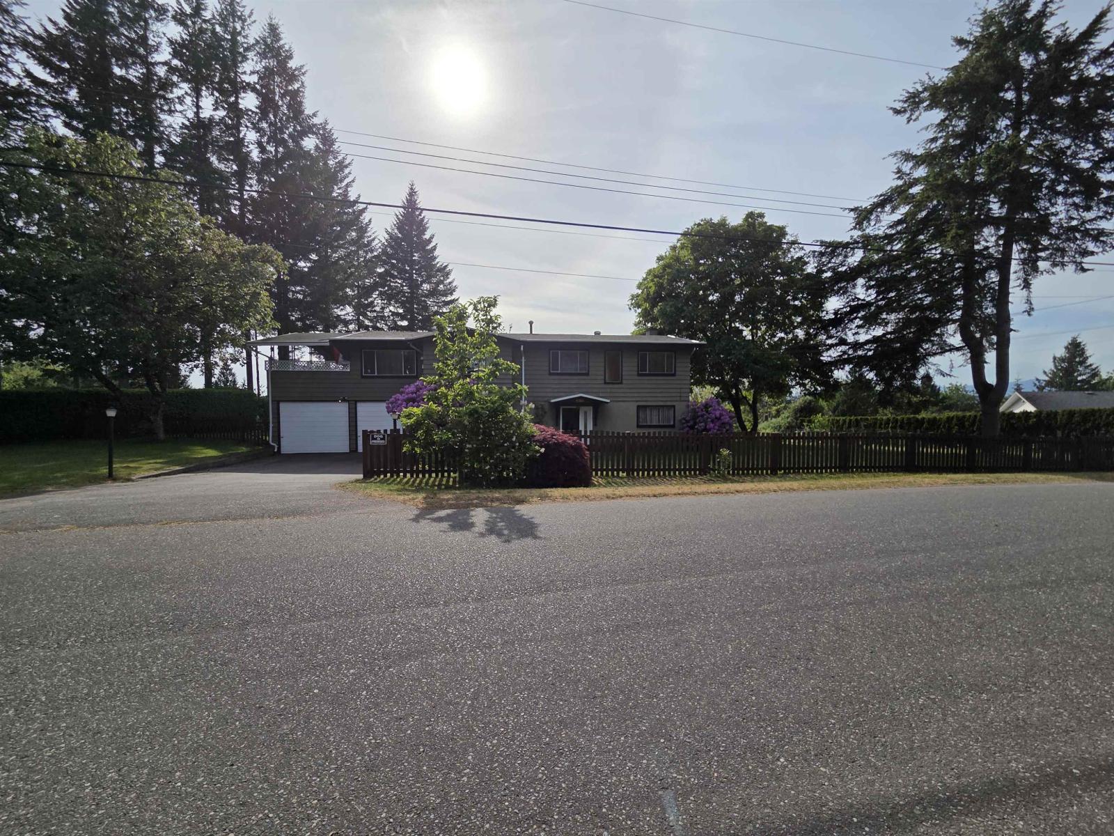 5185 234 Street - main photo