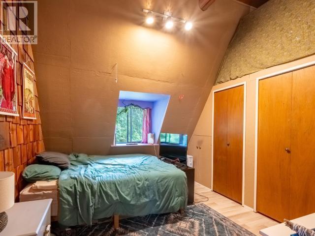 10147 SERENDIPITY ROAD, Powell River