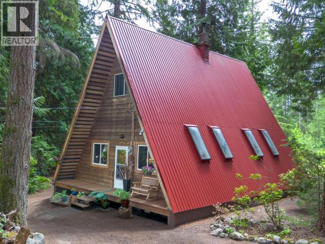 10147 SERENDIPITY ROAD, Powell River