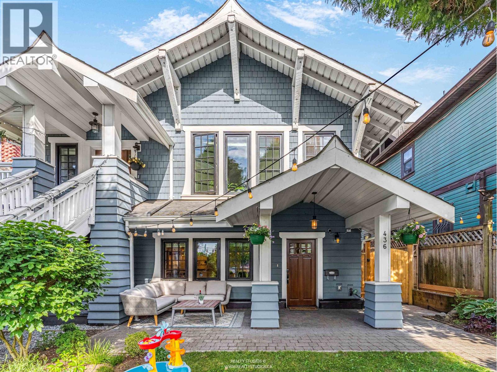 436 LAKEWOOD DRIVE, Vancouver