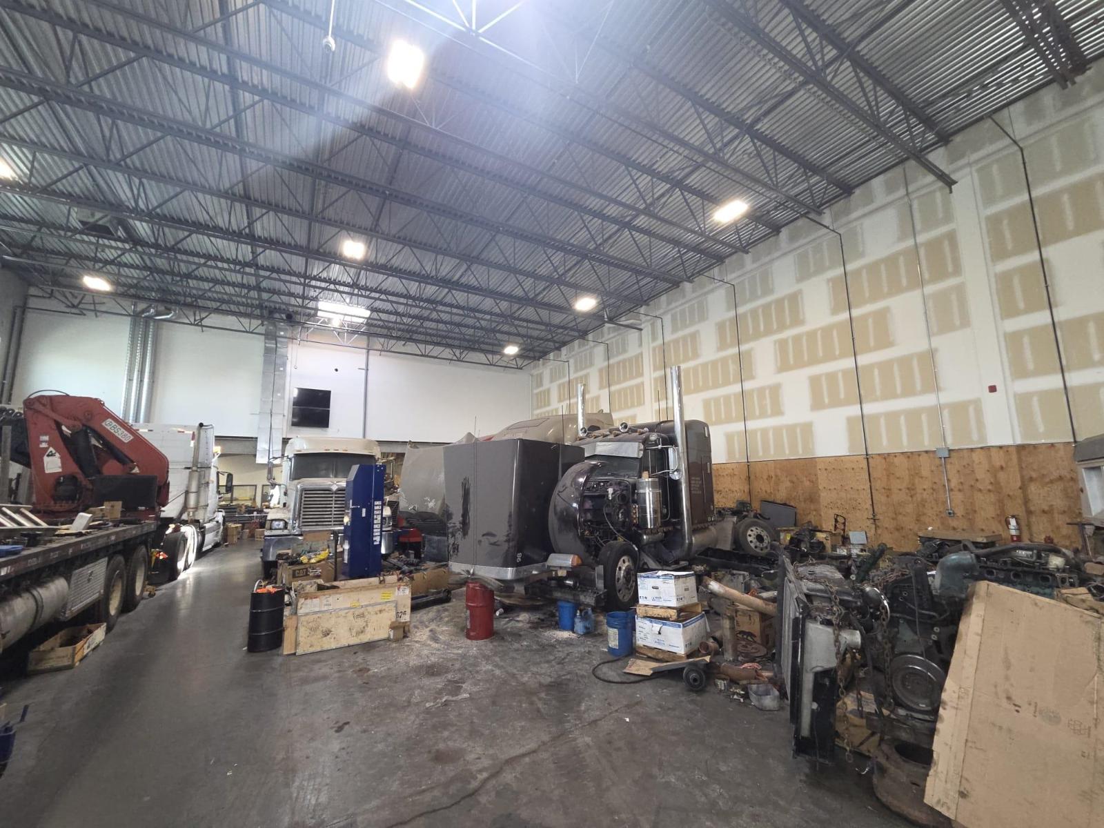 Industrial for Rent in Abbotsford – 104 31779 KING ROAD, Abbotsford – MLS# C8078818 - Image 16