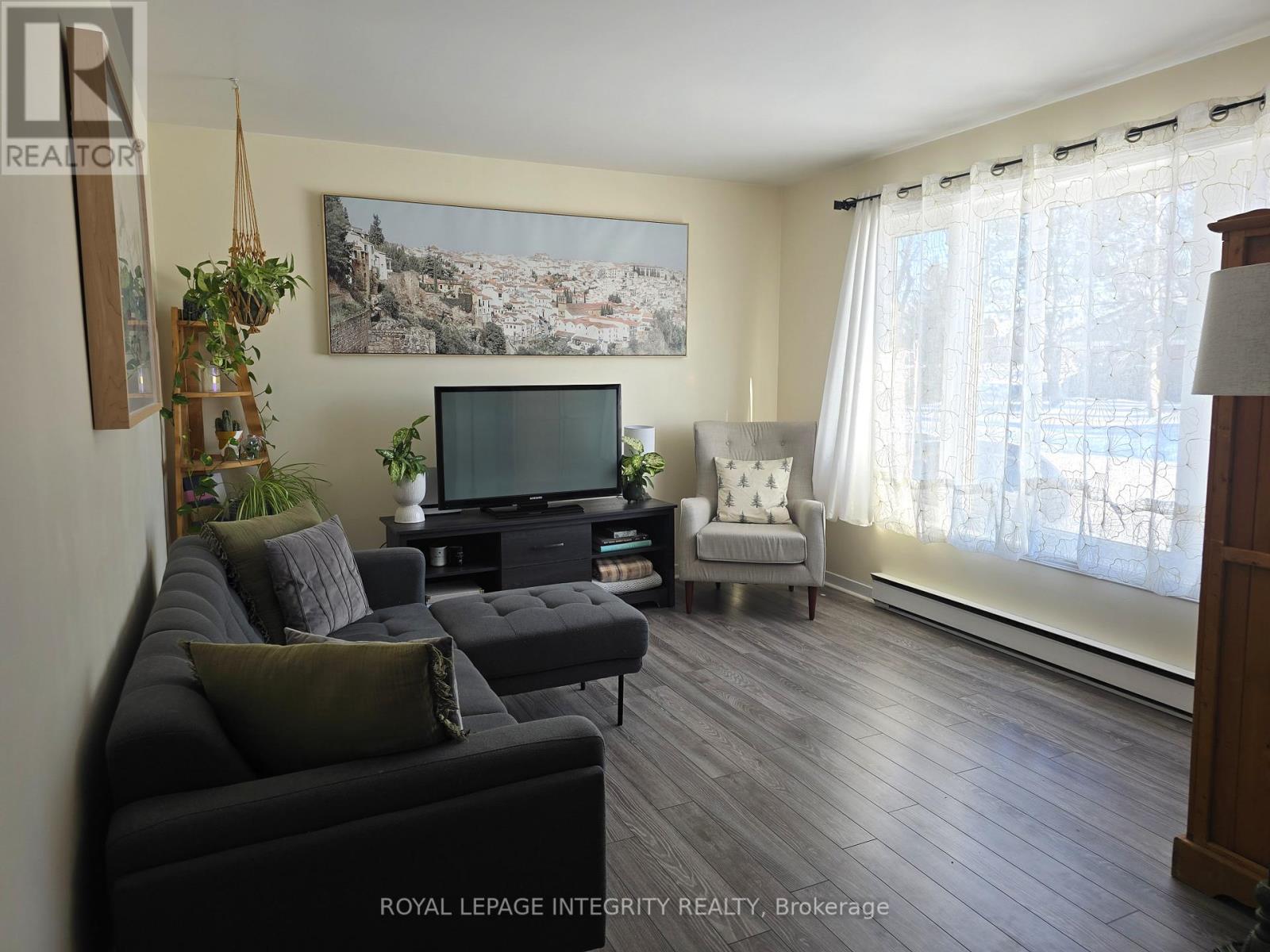 3264 JOHNSTON AVENUE - Image 2