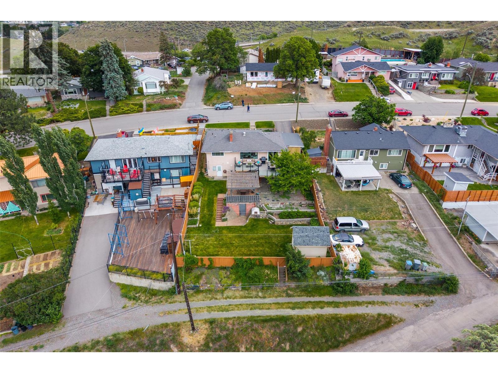 1448 Pine Crescent - 50