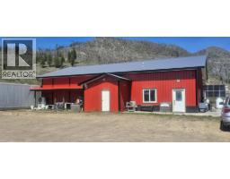 2825 33 Highway, Westbridge, BC V0H2B0 Photo 37