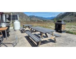 2825 33 Highway, Westbridge, BC V0H2B0 Photo 25