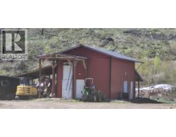 2825 33 Highway, Westbridge, BC V0H2B0 Photo 29