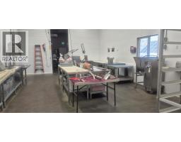 2825 33 Highway, Westbridge, BC V0H2B0 Photo 15