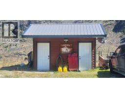 2825 33 Highway, Westbridge, BC V0H2B0 Photo 13