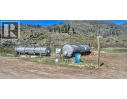 2825 33 Highway, Westbridge, BC V0H2B0 Photo 16