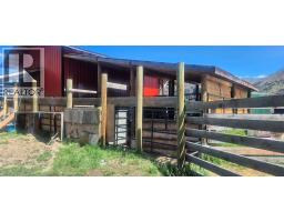 2825 33 Highway, Westbridge, BC V0H2B0 Photo 19