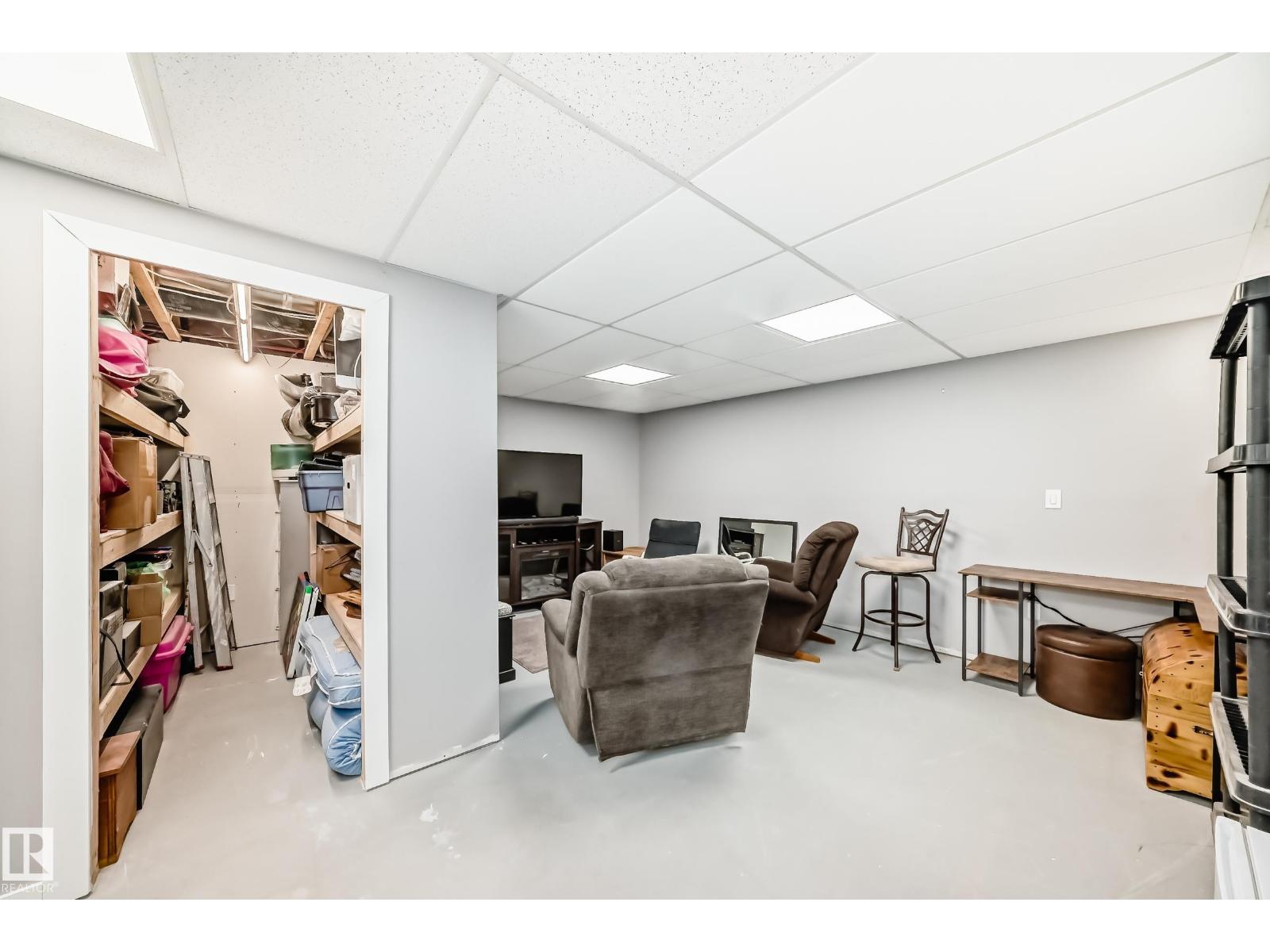 259 ROBINSON DR — photo 31