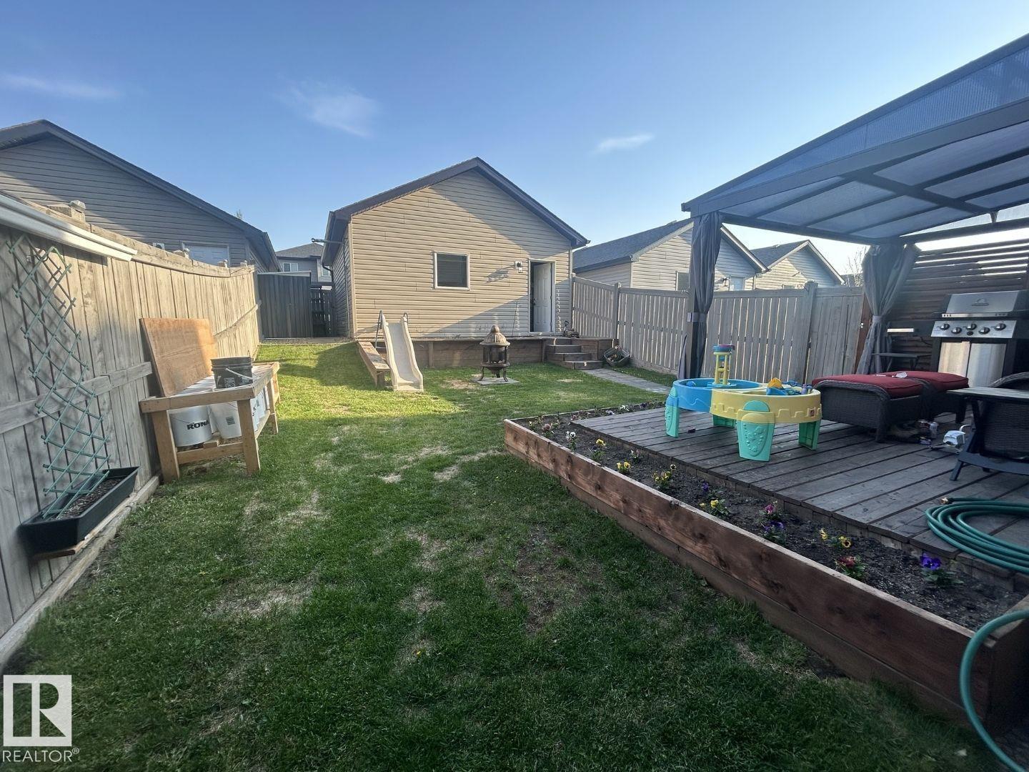 259 ROBINSON DR — photo 35