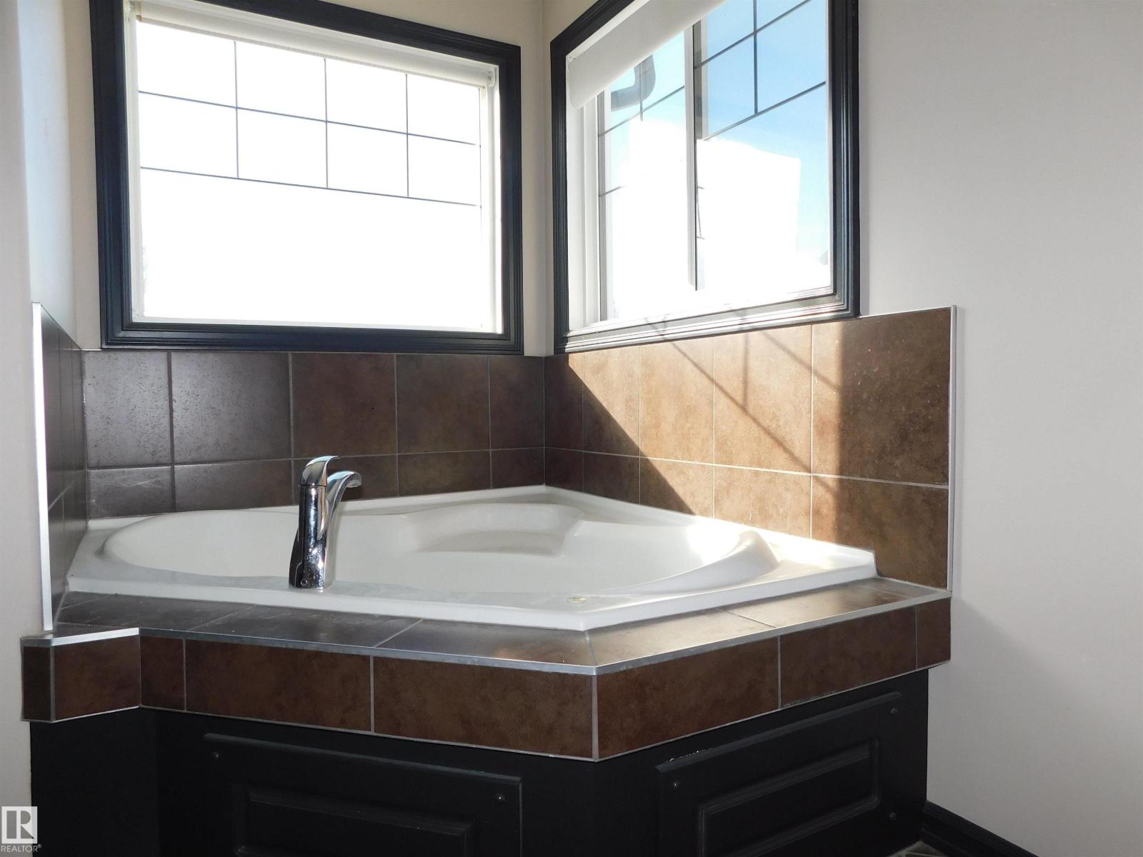 1239 MCKINNEY CT NW - 14