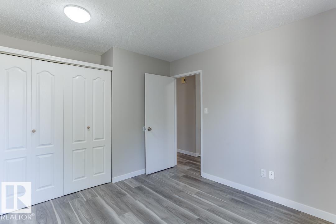 7032 MILL WOODS RD NW - 41