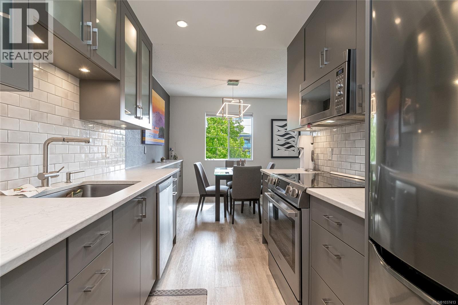 #401 1060 Linden Ave - 6