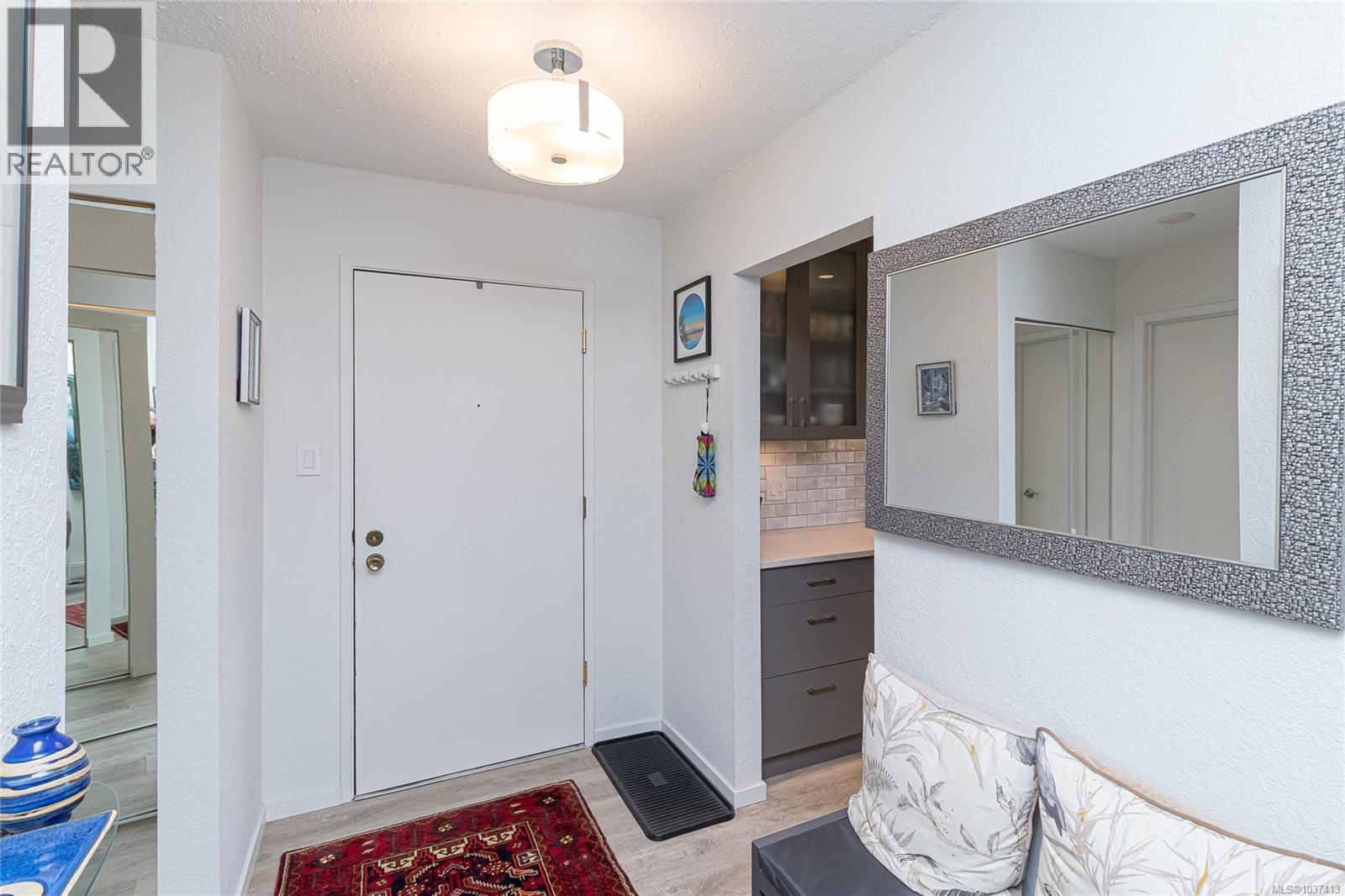 #401 1060 Linden Ave - 5