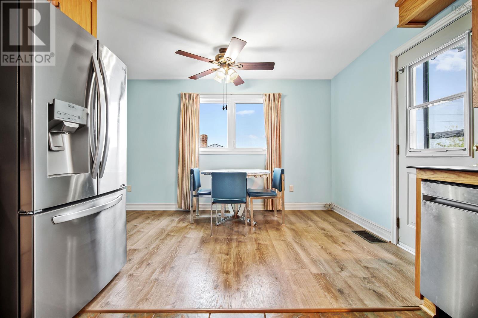 Property 26 of 49 of 114 Frederick Avenue