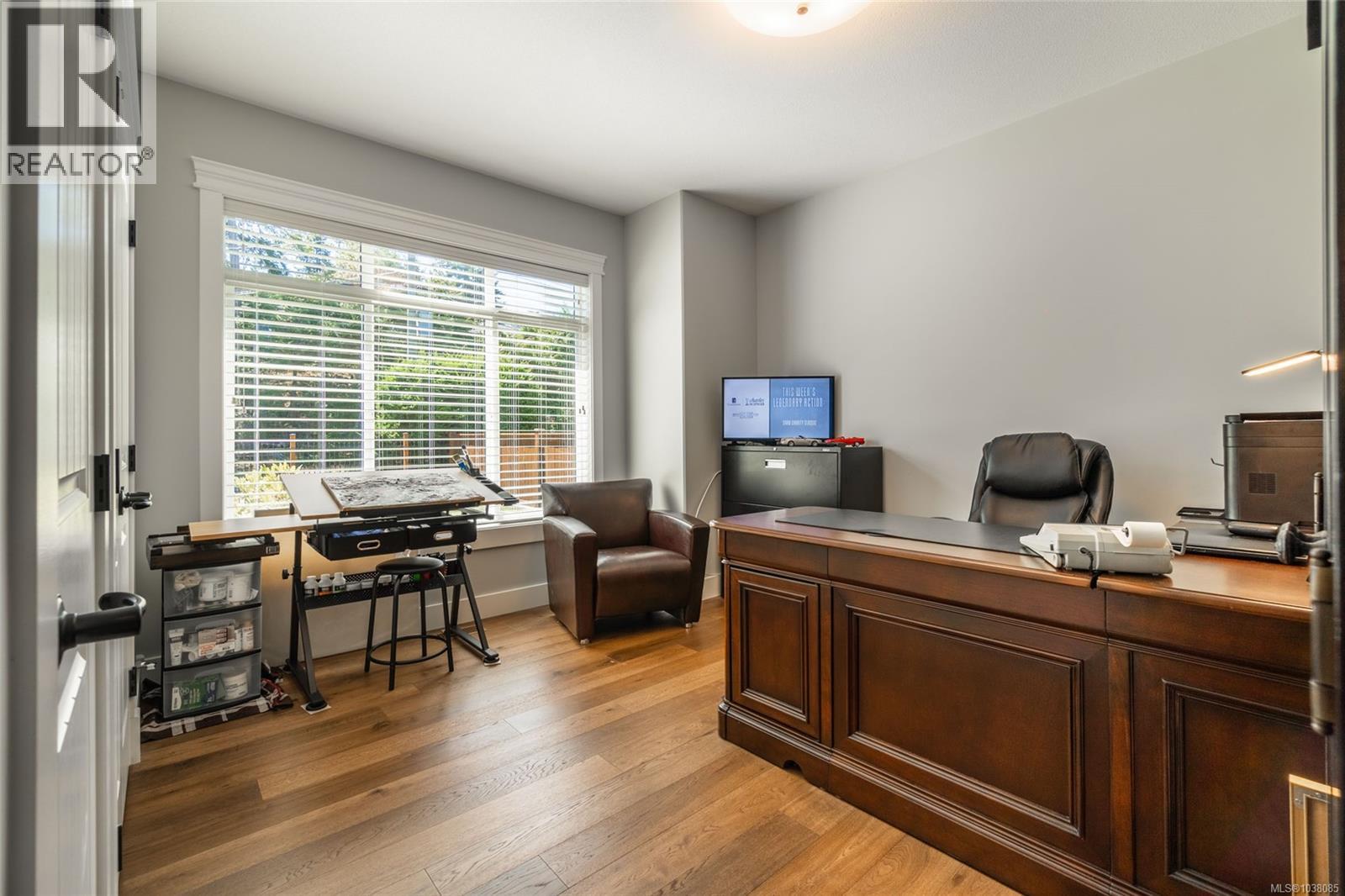 3329 Dolphin Dr - 7