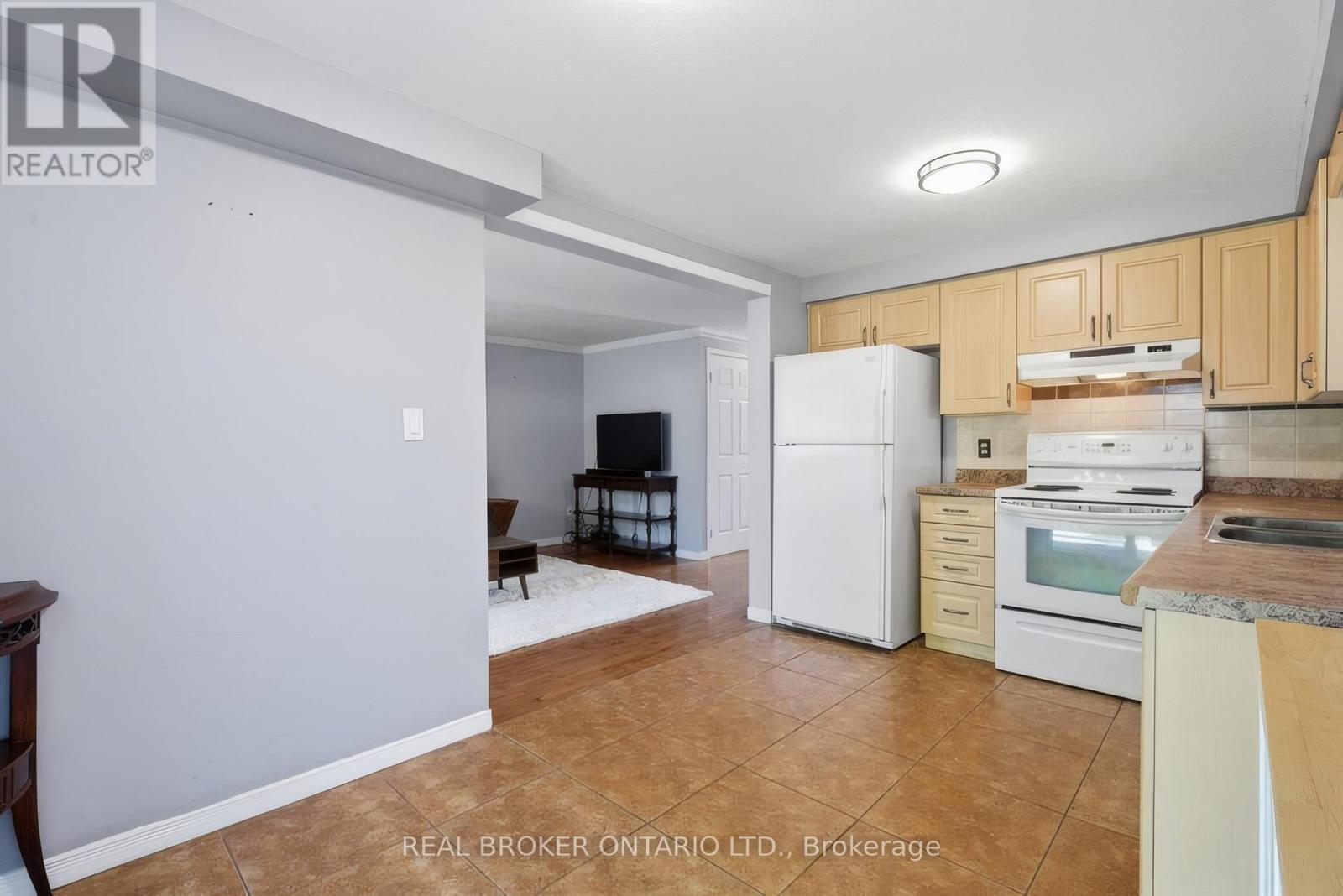 1089 COPPER LEAF CRESCENT - 21