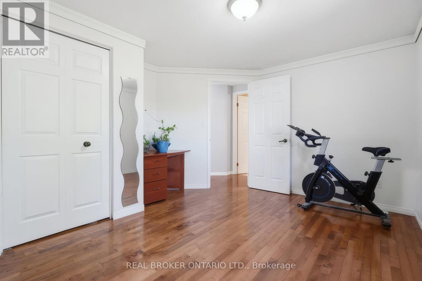 1089 COPPER LEAF CRESCENT - 30