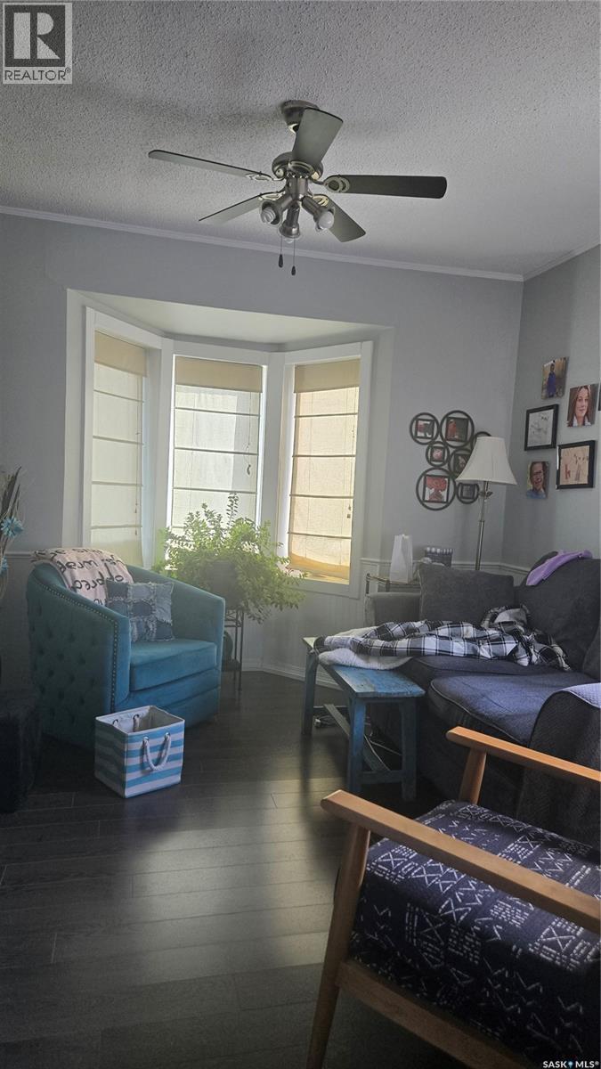 716 Walsh AVENUE - 12