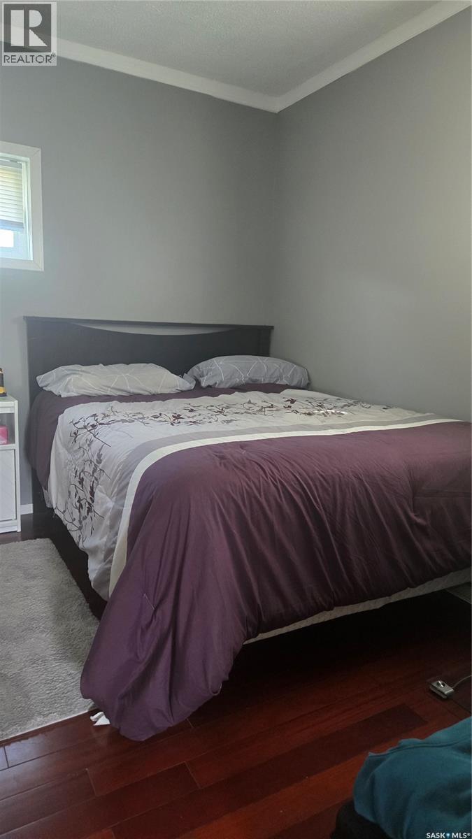 716 Walsh AVENUE - 17