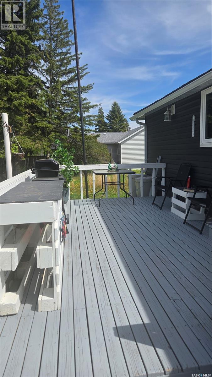 716 Walsh AVENUE - 6