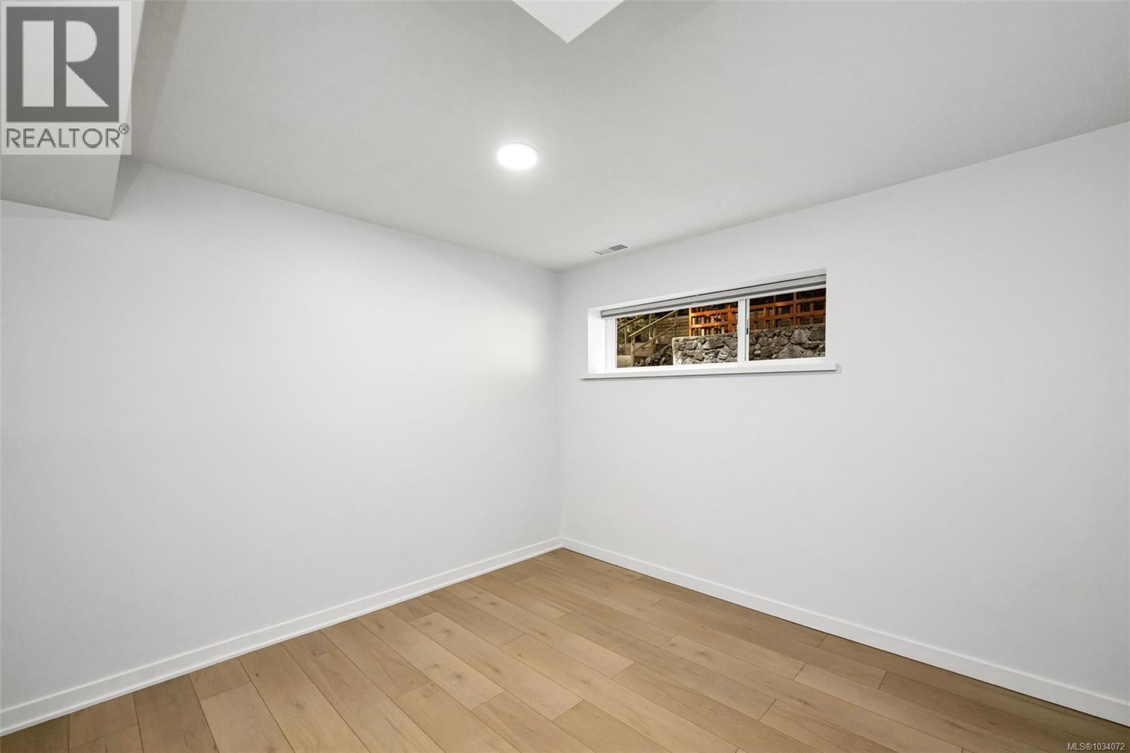 5222 Beckton Rd - 52