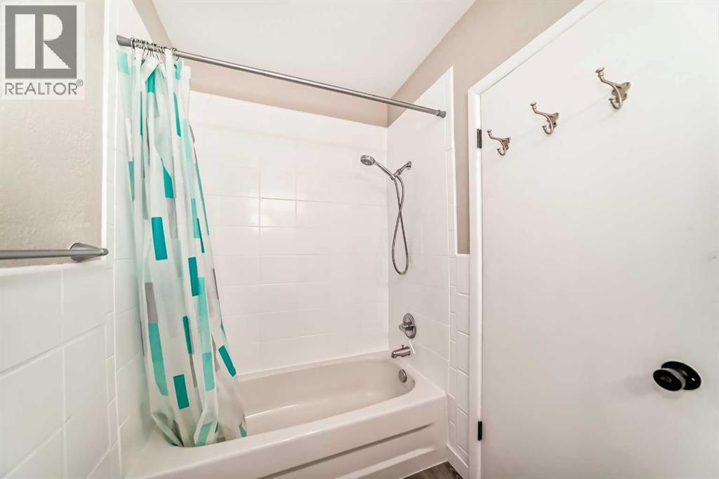 2311 Westmount Road NW - 26