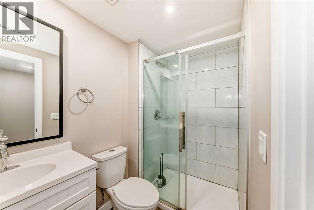 2311 Westmount Road NW - 38
