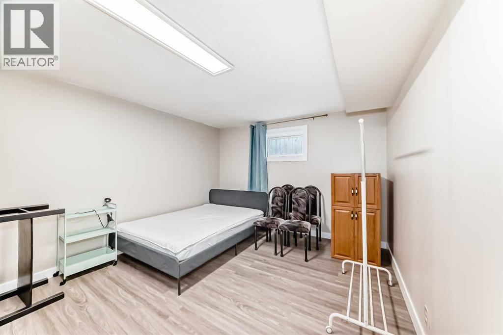 2311 Westmount Road NW - 33