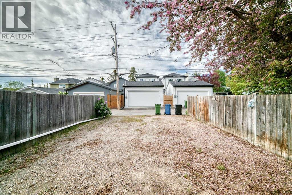 2311 Westmount Road NW - 41